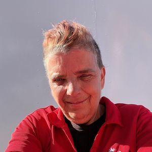 Meet your Posher, Christine